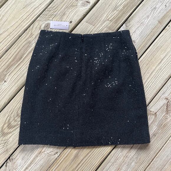 Ann Taylor Women's Black Sequined Mini Skirt Size 2P. NEW - Picture 2 of 8